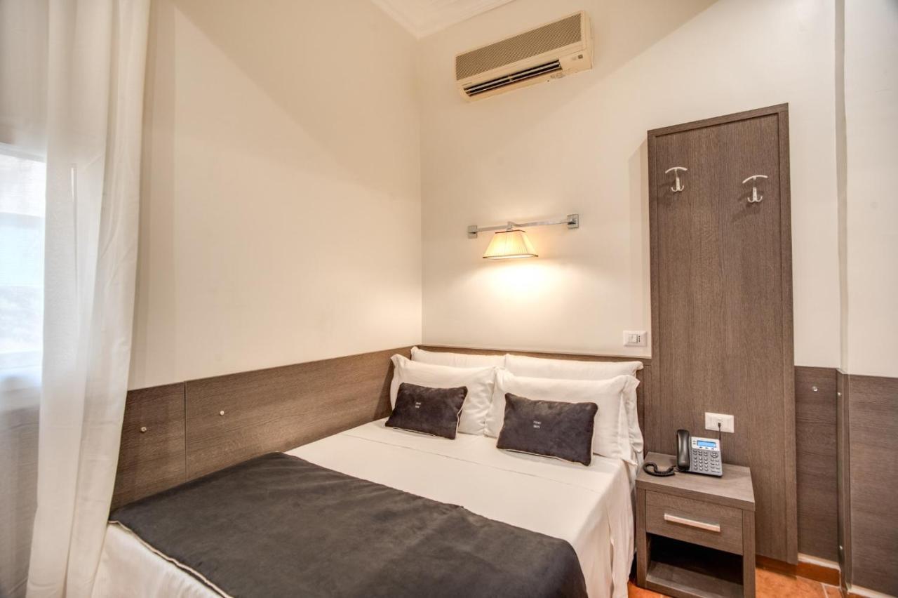 Hotel Mirti Рим Экстерьер фото