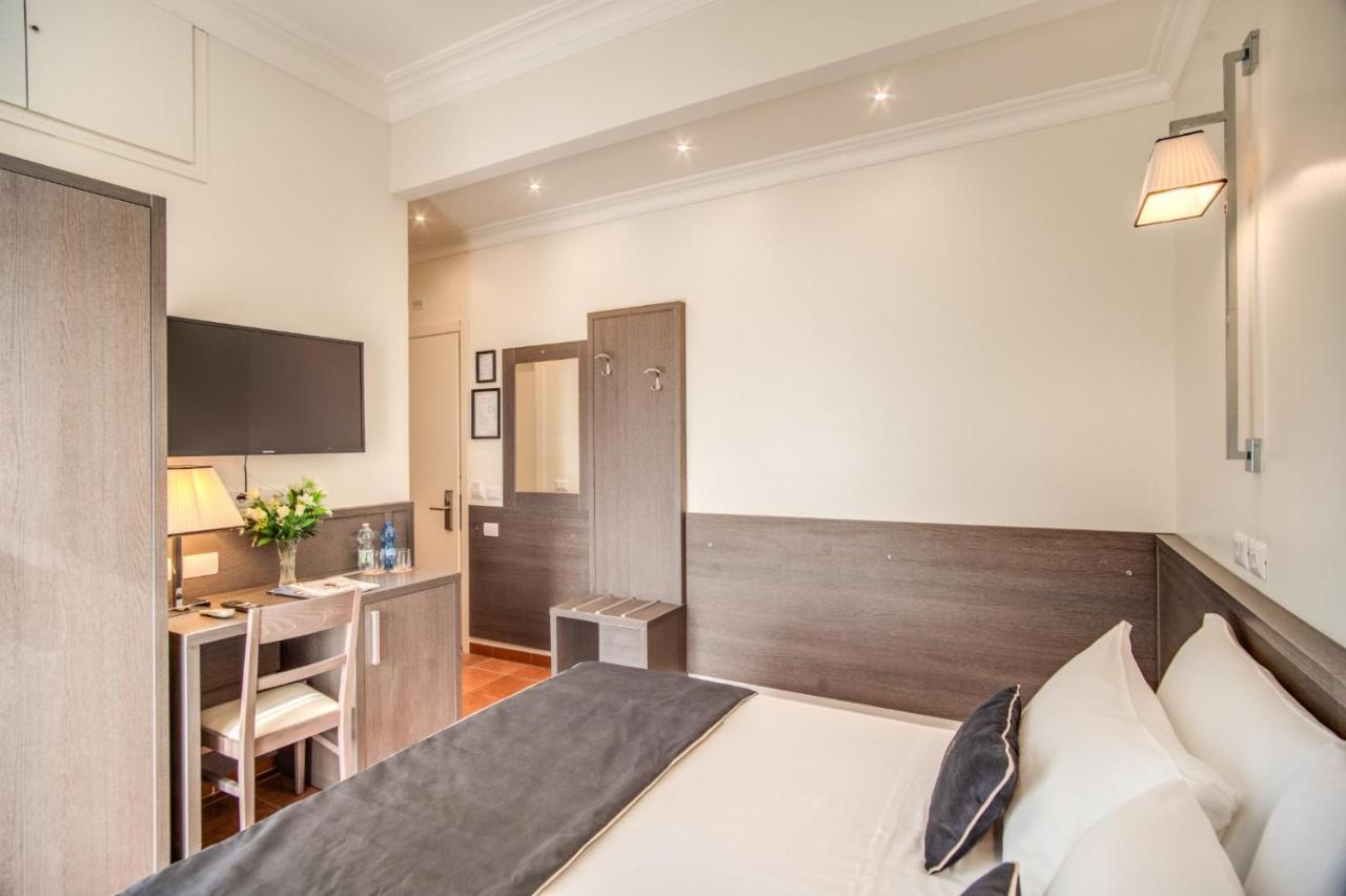 Hotel Mirti Рим Экстерьер фото
