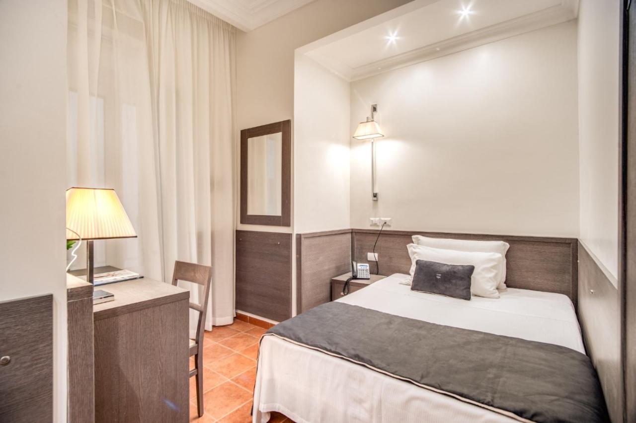 Hotel Mirti Рим Экстерьер фото